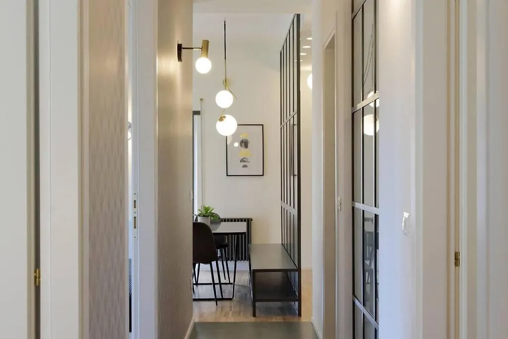 Ych Trilocale Finemente Arredato Vicino Alla Metro Rome Apartment